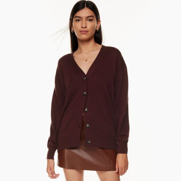 Aritzia Sweaters - Aritzia Wilfred Storybook Cardigan in Spiced Burgundy NWT